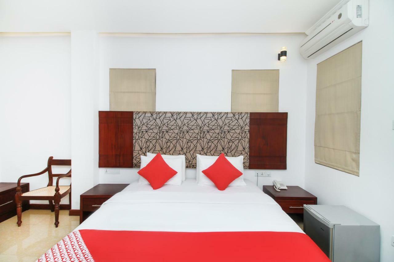 Hotel Queensbury Malabe Kaduwela Extérieur photo
