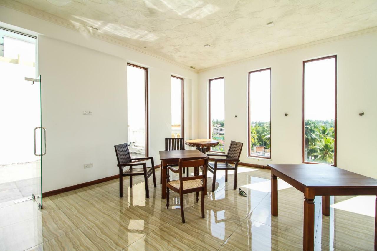 Hotel Queensbury Malabe Kaduwela Extérieur photo